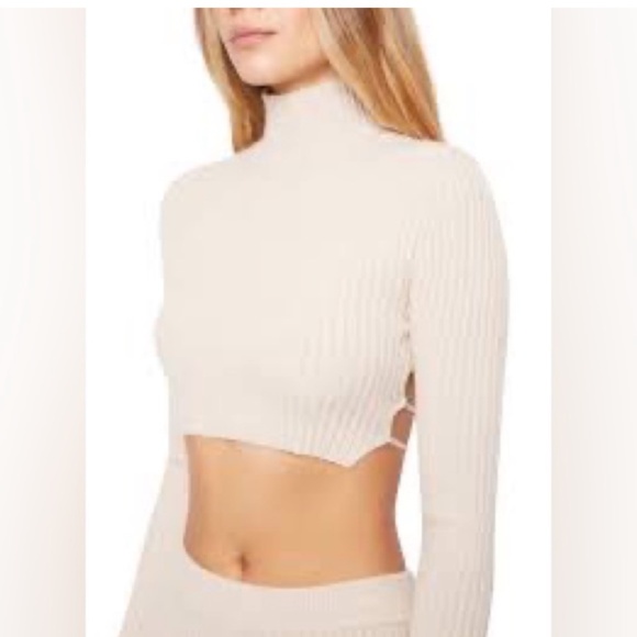 Guizio wool blend open back top - Picture 2 of 7